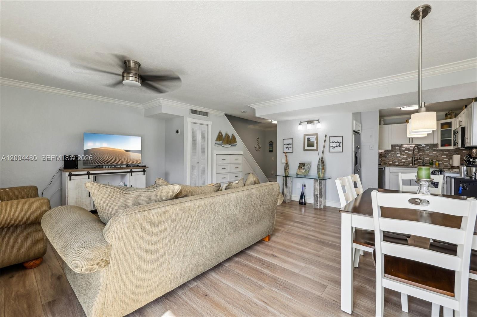 3862 BLDG CONDO - Residential