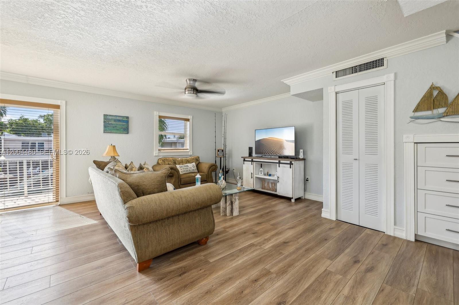 3862 BLDG CONDO - Residential