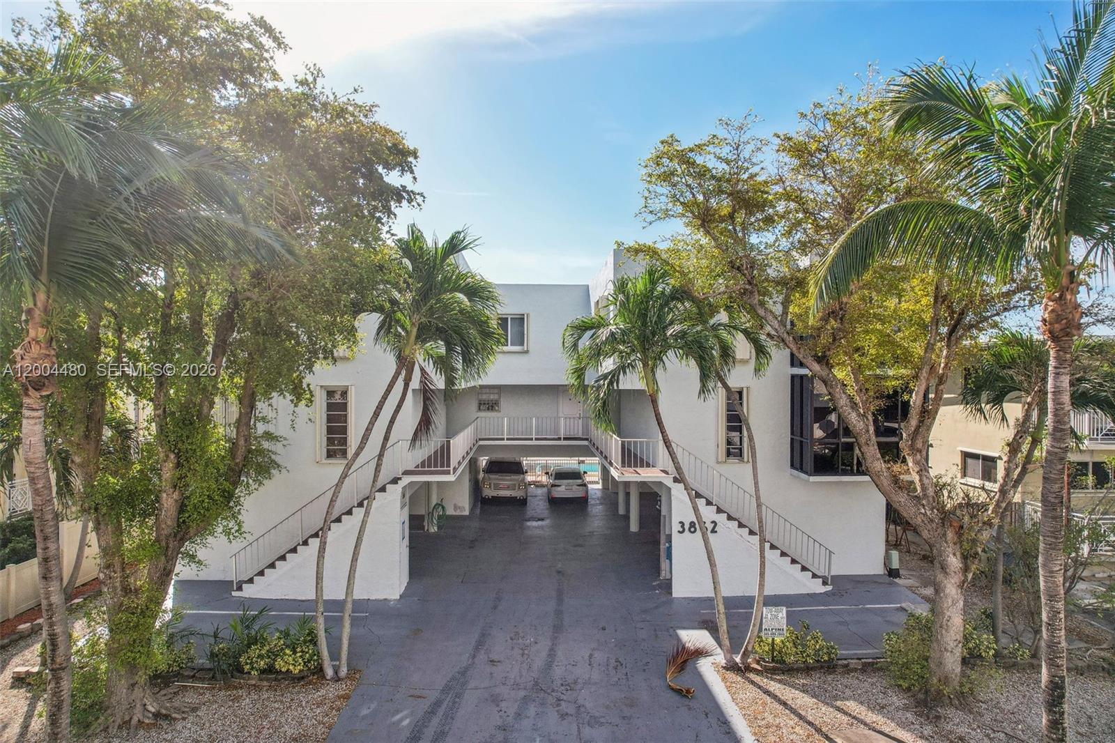 3862 BLDG CONDO - Residential