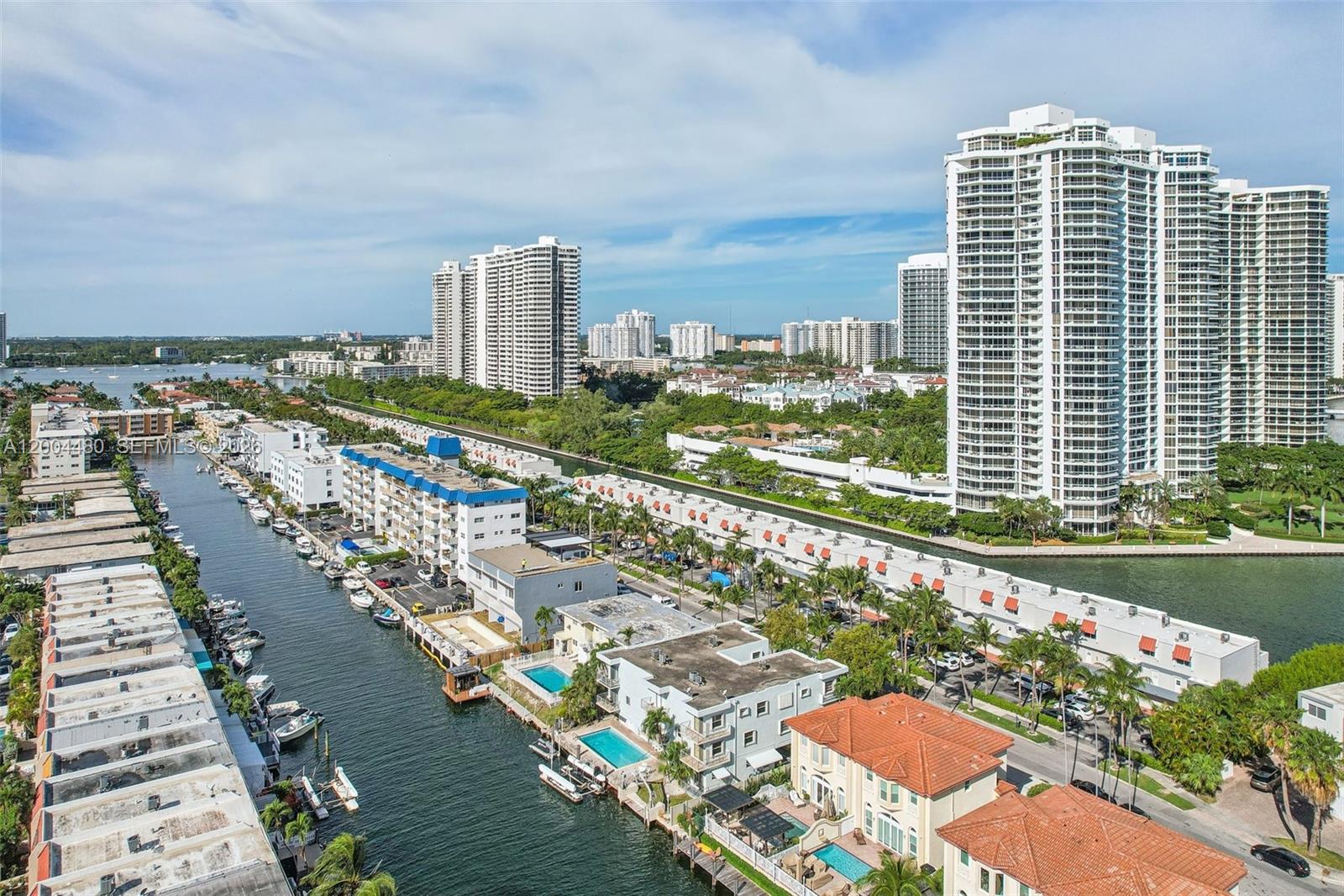 3862 BLDG CONDO - Residential