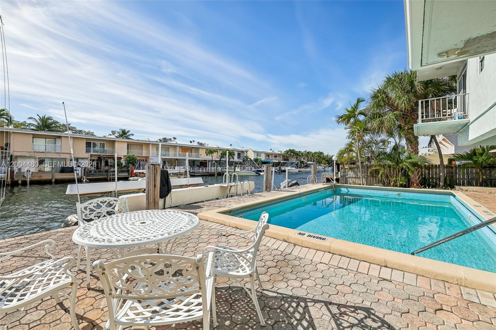 3862 BLDG CONDO - Residential