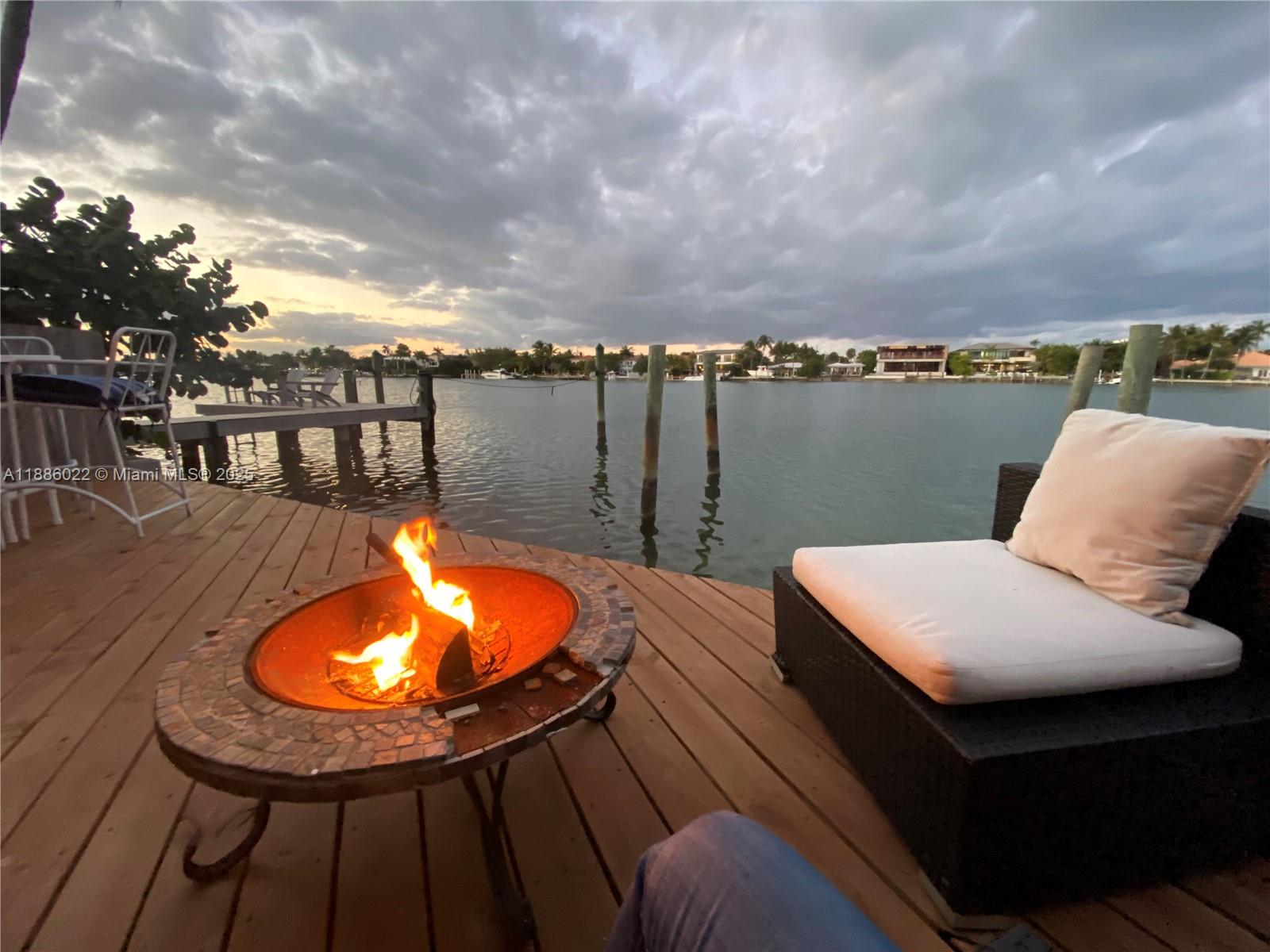 BISCAYNE BEACH-2ND ADDN - Residential