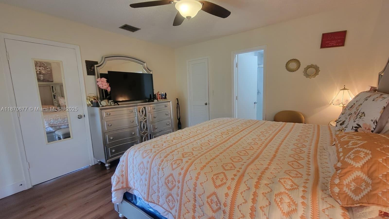 WOODLAKE ISLES - Residential