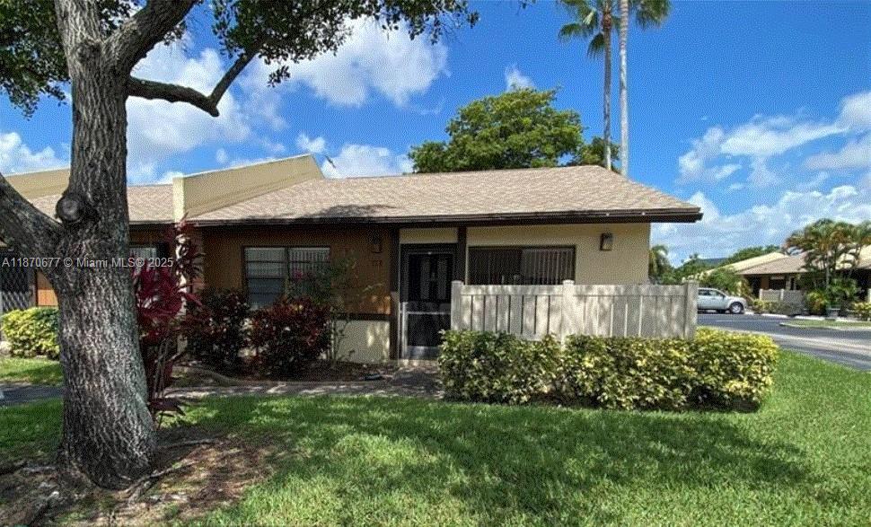 PRICE REDUCED FOR FAST SELL!!!! Don't miss this opportunity to own this move in ready villa at the desirable all ages Woodlake Isles community. This 2/2 villa offers an open floorplan, laminate flooring throughout, inside laundry, 2 patios and a spacious kitchen.  Community offers 2 swimming pools, clubhouse, sauna, tennis court, gazebo with dock, non-motorized boats accepted. The HOA covers insurance, roof maintenance, exterior paint, and grounds maintenance. Close to schools, shopping, beaches and major highways. This property qualifies Conventional/FHA financing.