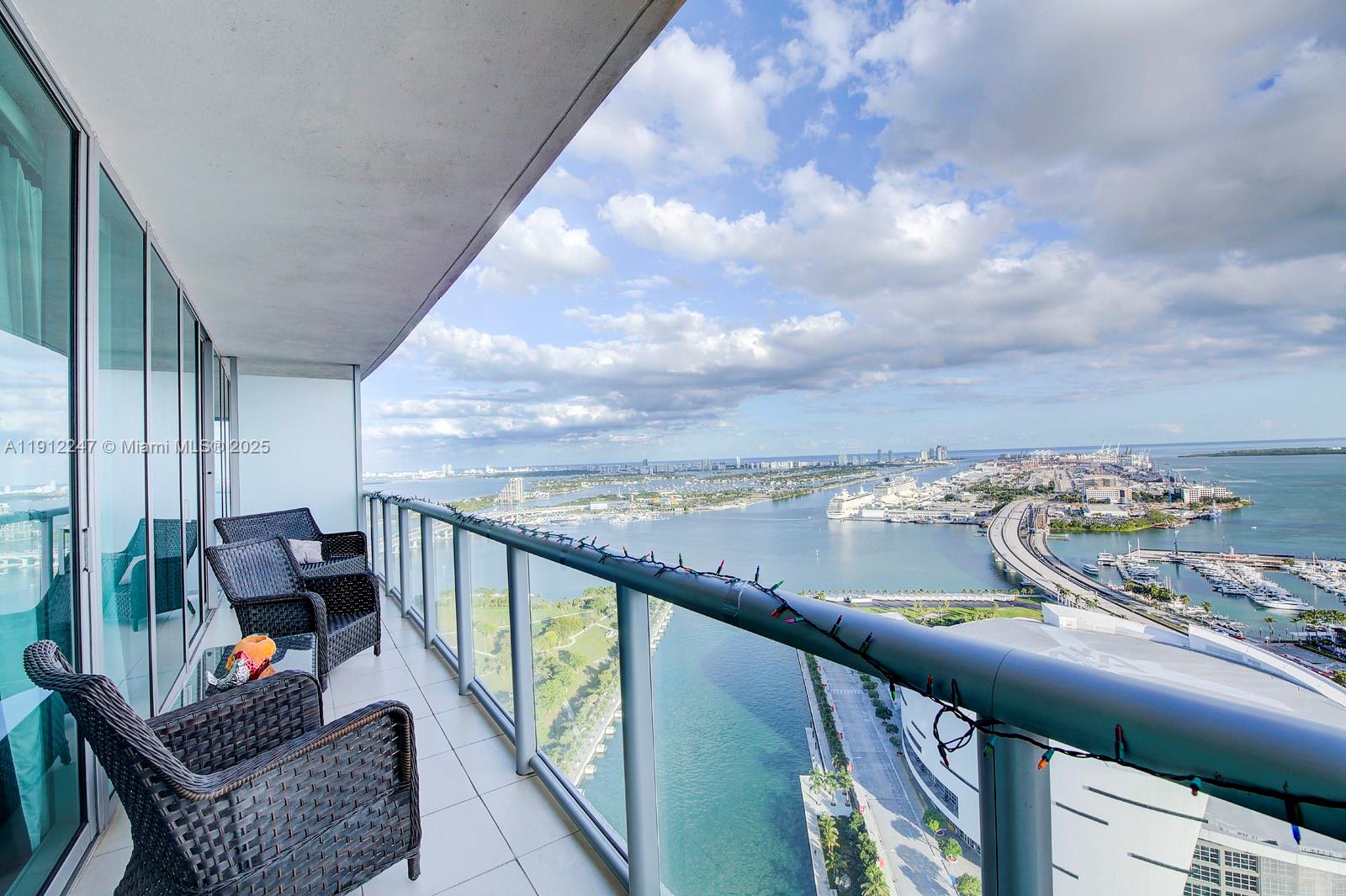 MARINA BLUE CONDO - Residential