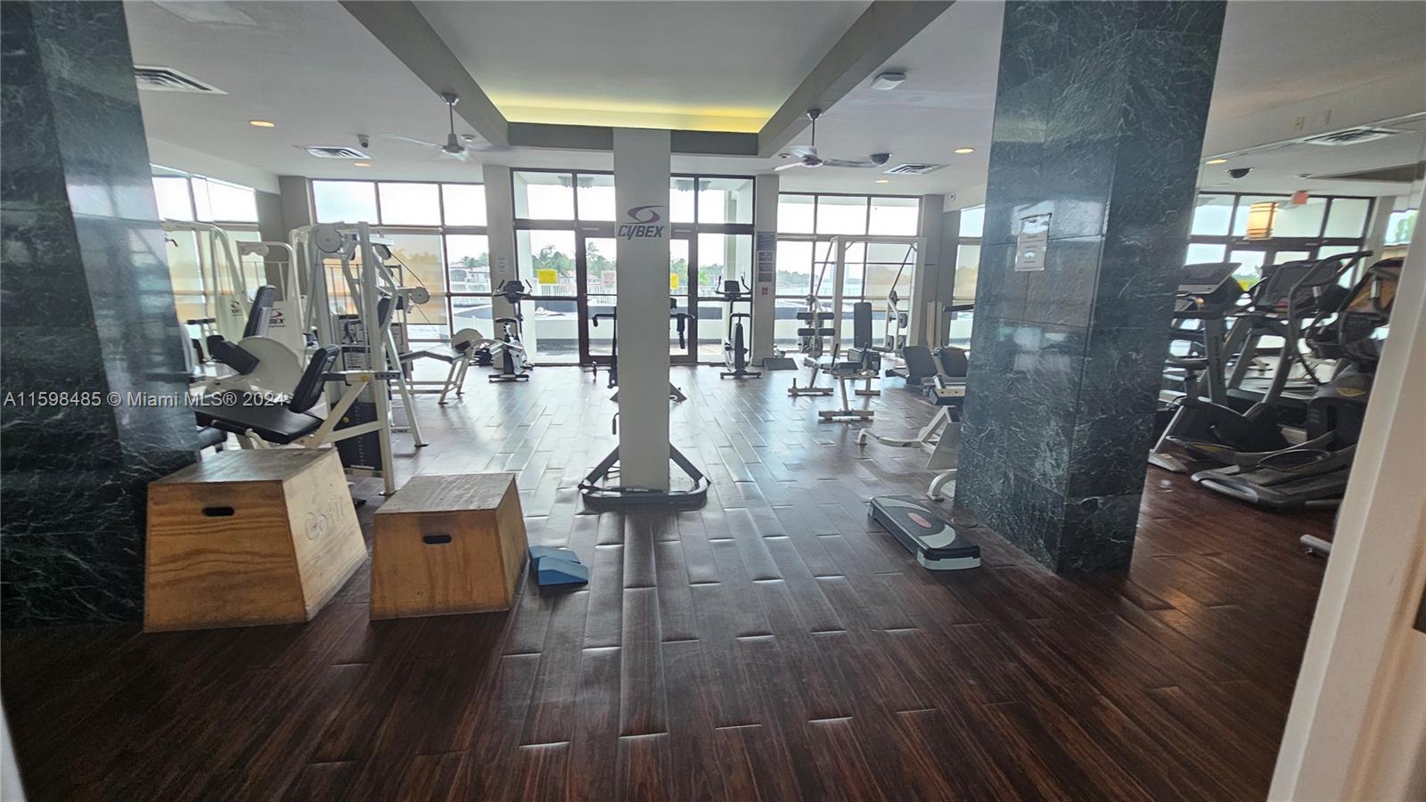 AQUASOL CONDO - Residential