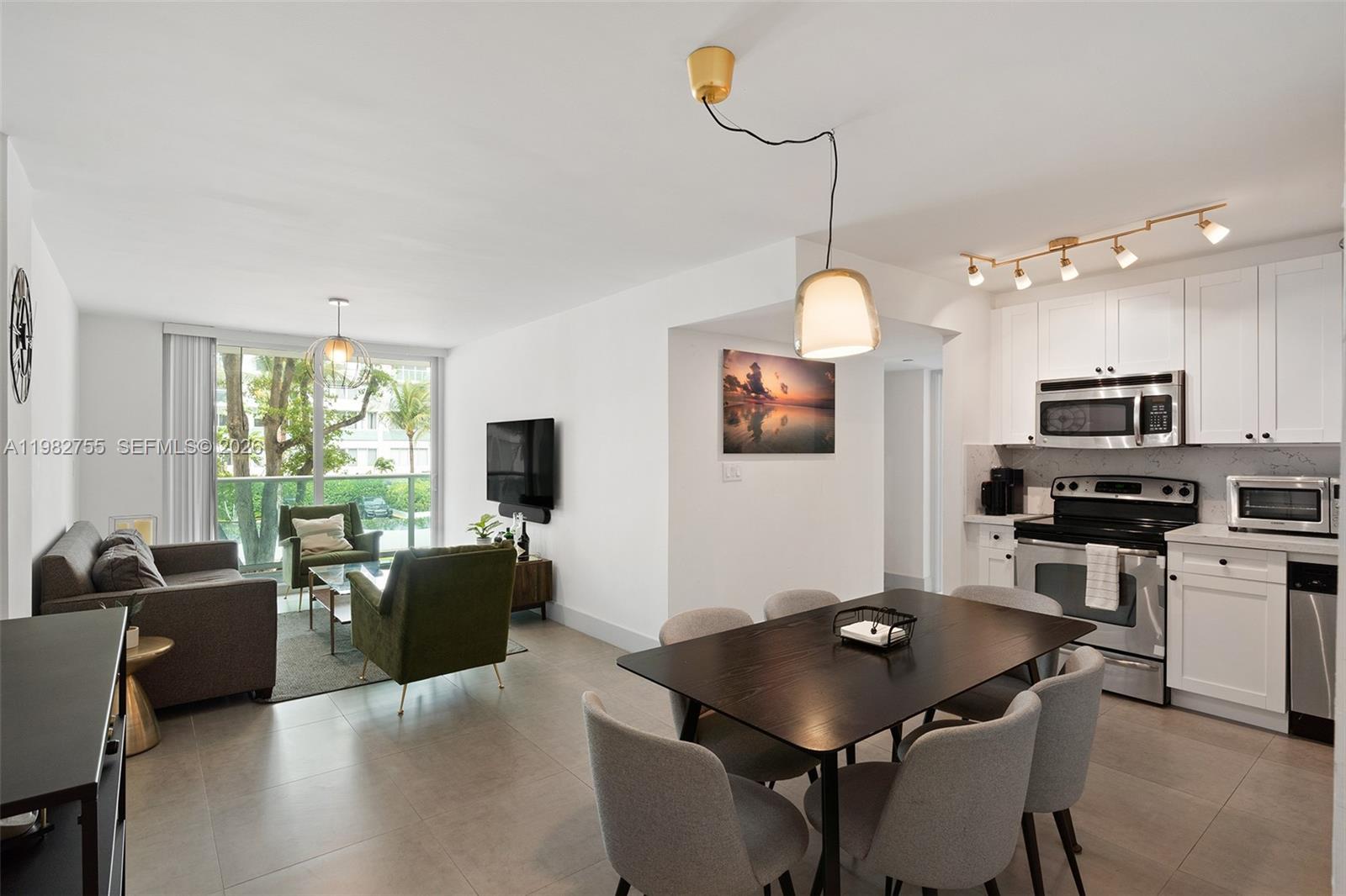 MIRADOR 1035 CONDO - Residential