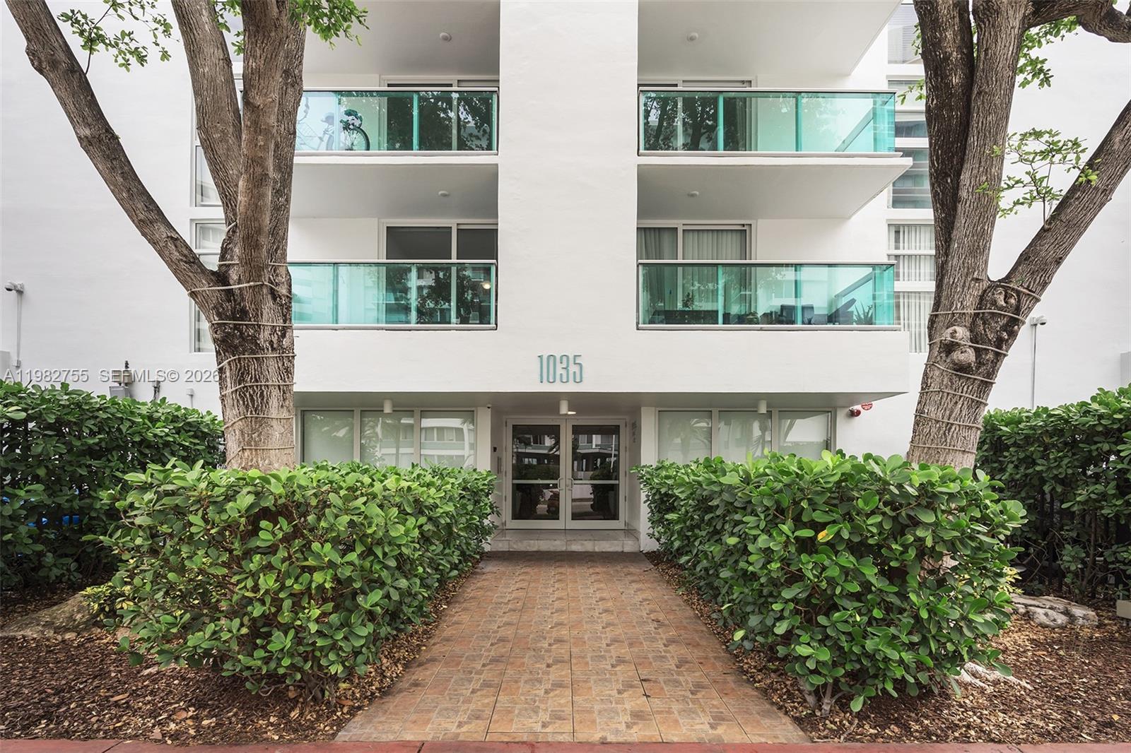 MIRADOR 1035 CONDO - Residential