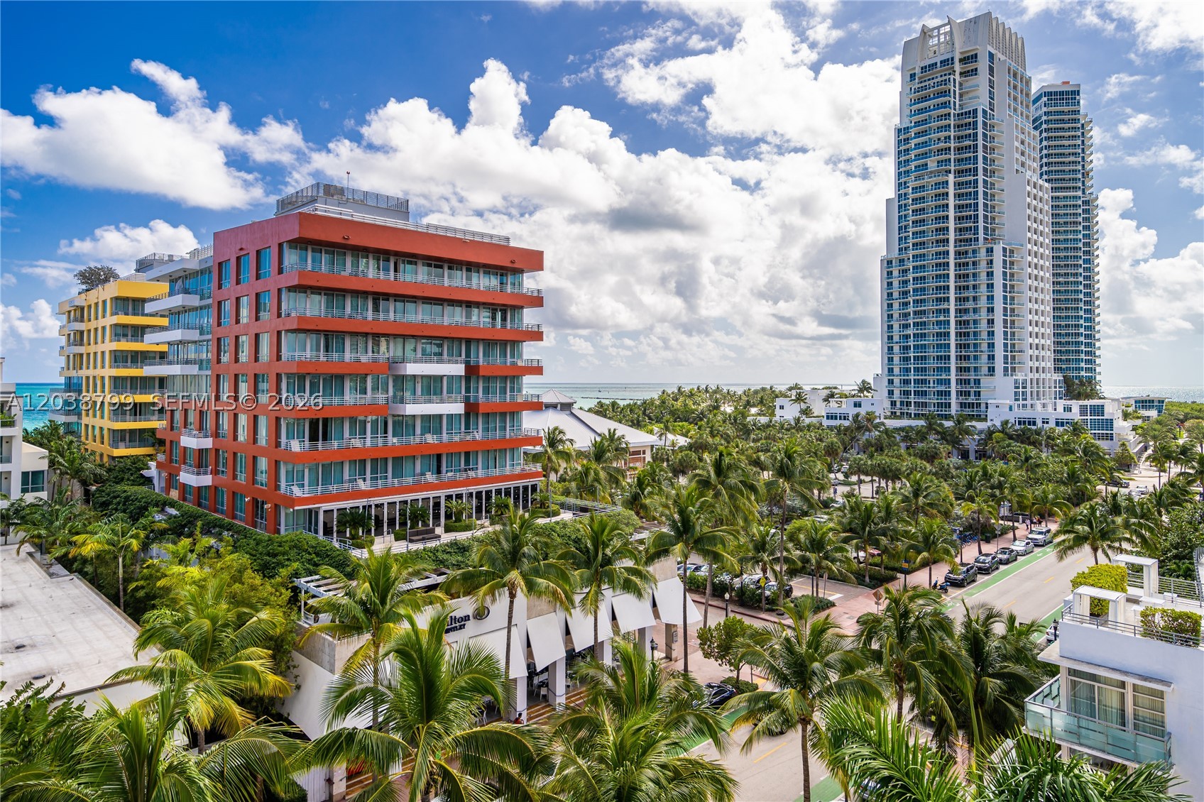 GLASS 120 CONDO - Residential Lease