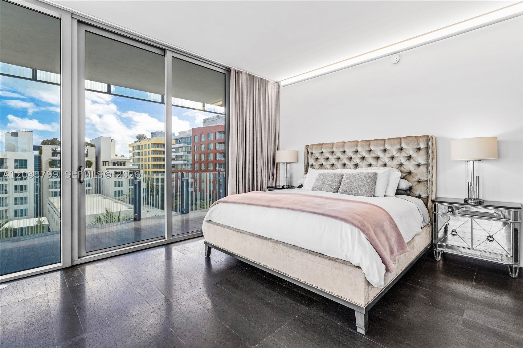 GLASS 120 CONDO - Residential Lease