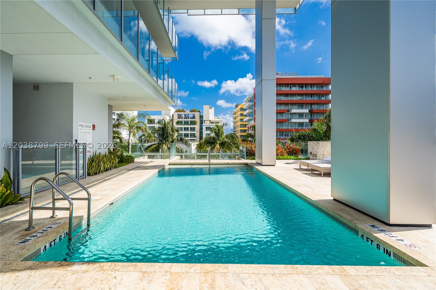 GLASS 120 CONDO - Residential Lease