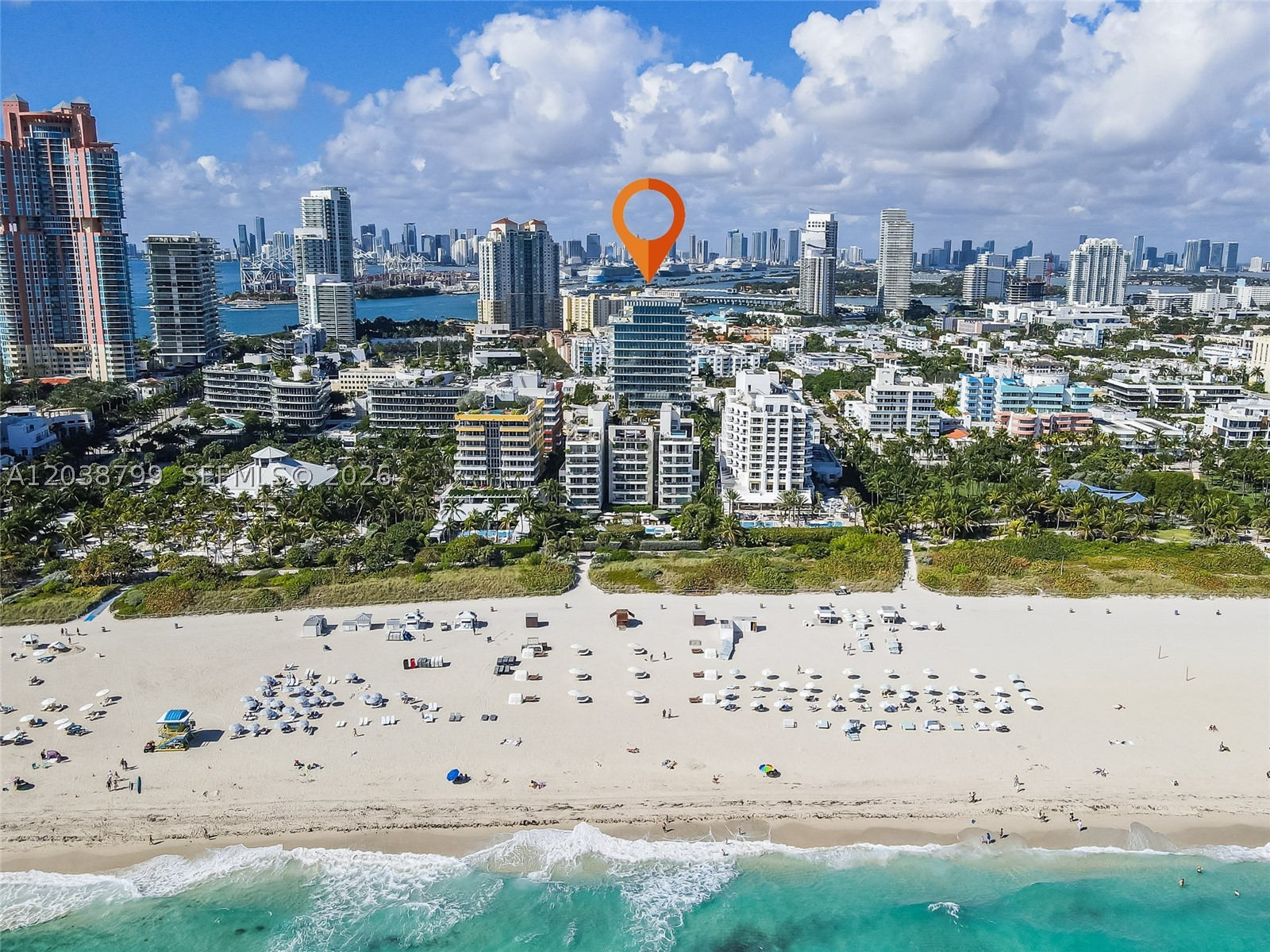 GLASS 120 CONDO - Residential Lease