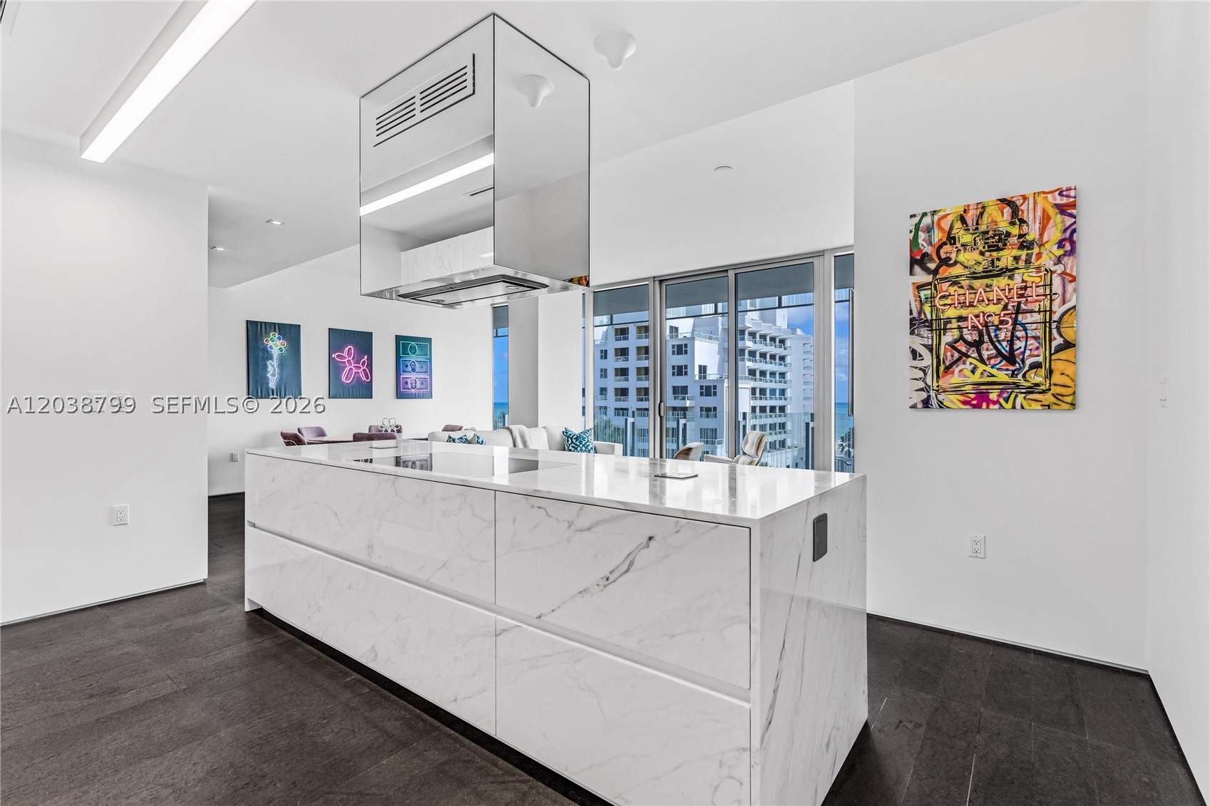 GLASS 120 CONDO - Residential Lease