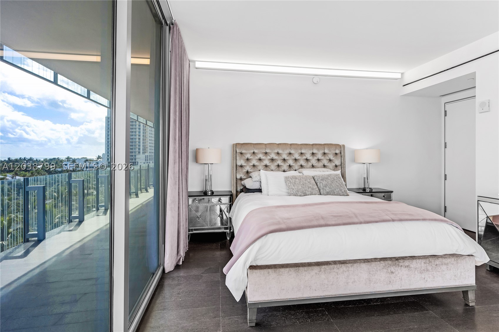 GLASS 120 CONDO - Residential Lease