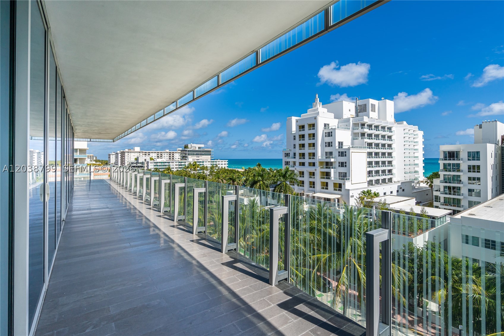 GLASS 120 CONDO - Residential Lease