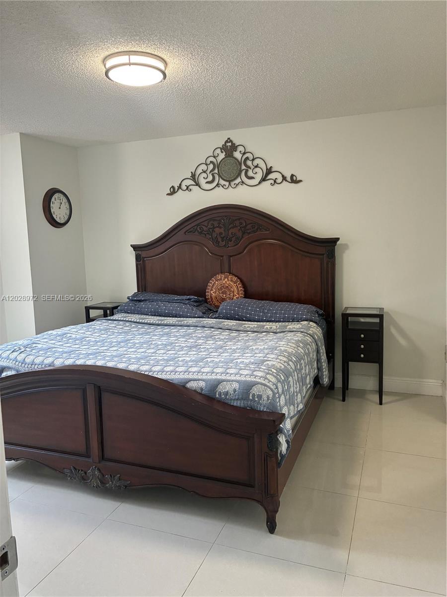 PLANTATION FOREST CONDO - Residential