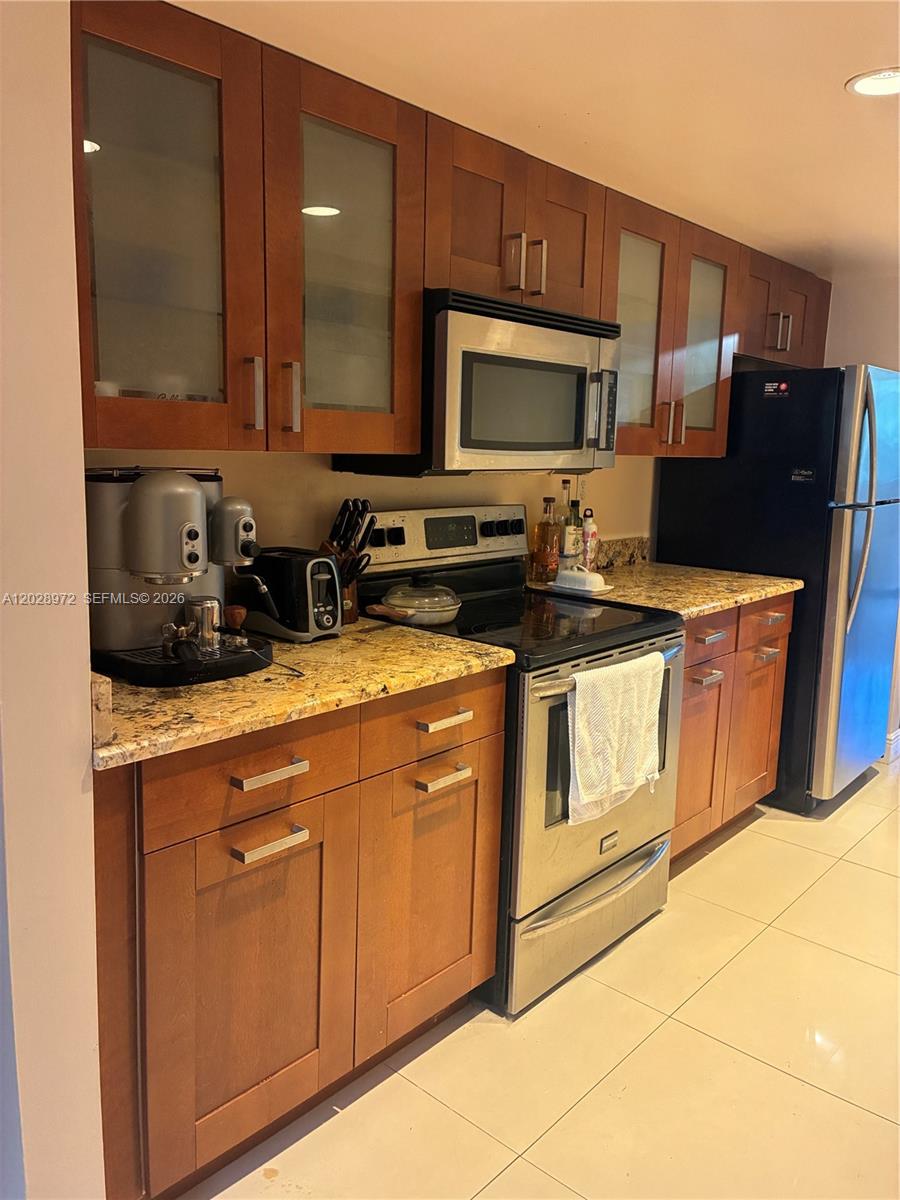 PLANTATION FOREST CONDO - Residential