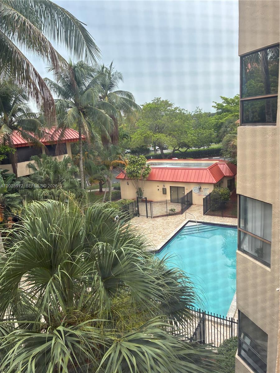 PLANTATION FOREST CONDO - Residential