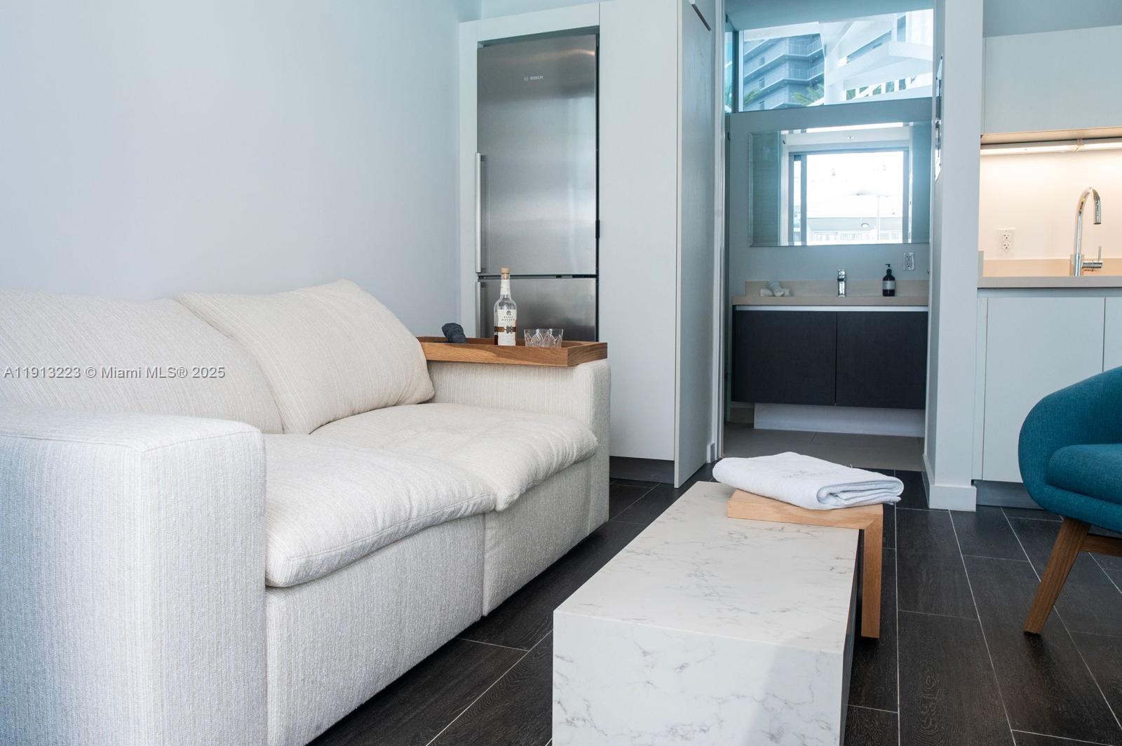 PARAMOUNT MIAMI WORLDCENTE - Residential