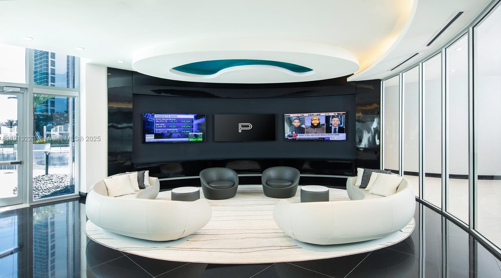PARAMOUNT MIAMI WORLDCENTE - Residential