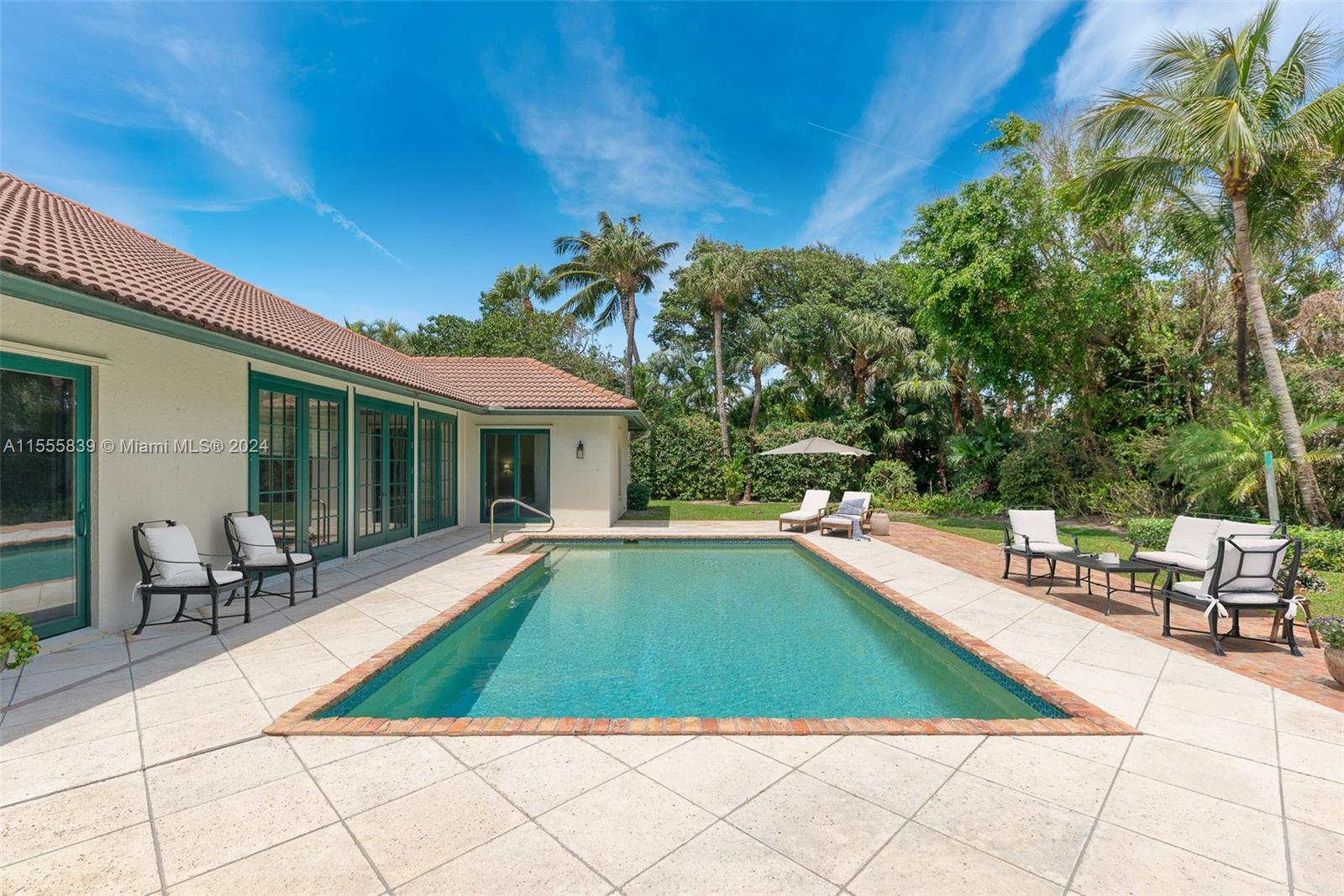 JUPITER ISLAND - Residential