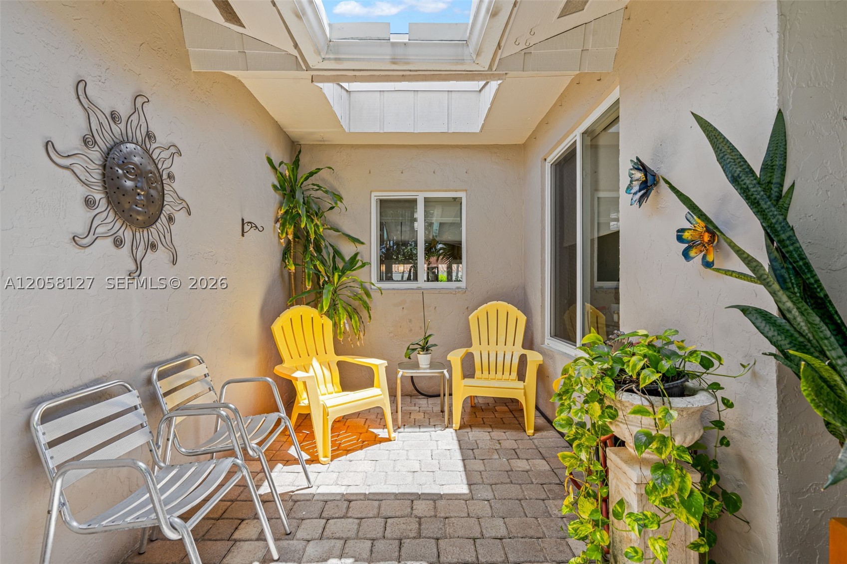 SHORES CALUSA - Residential