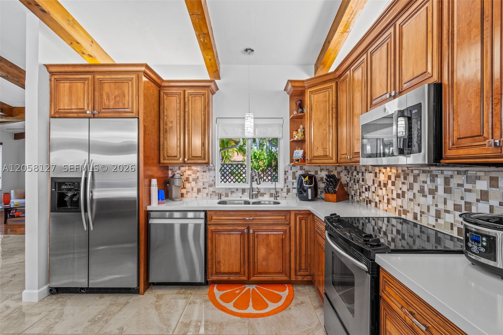 SHORES CALUSA - Residential