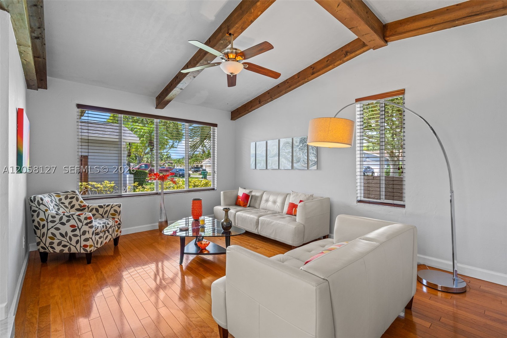 SHORES CALUSA - Residential