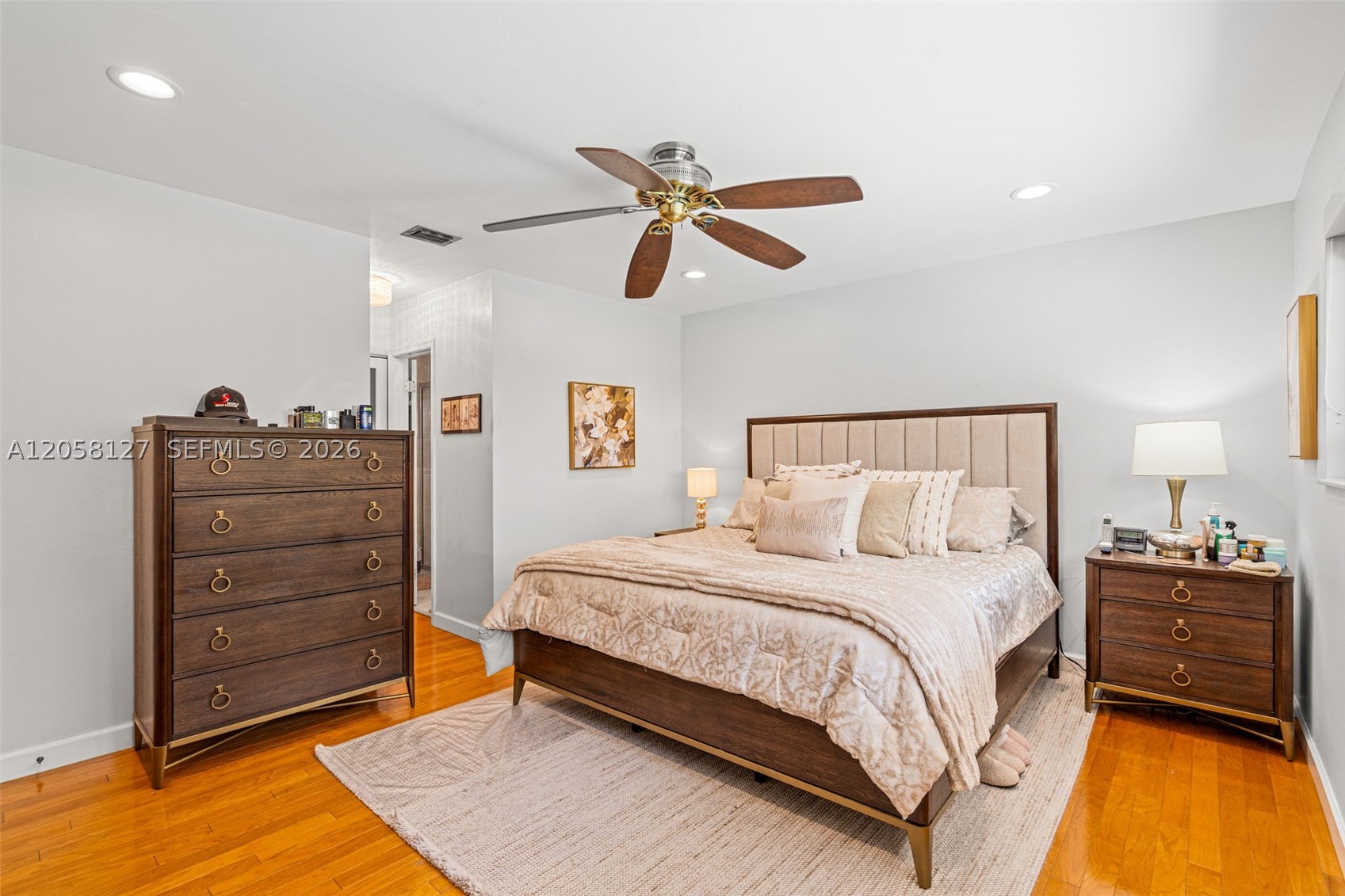 SHORES CALUSA - Residential