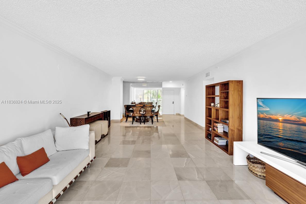CHAMPLAIN TOWERS EAST CON - Residential