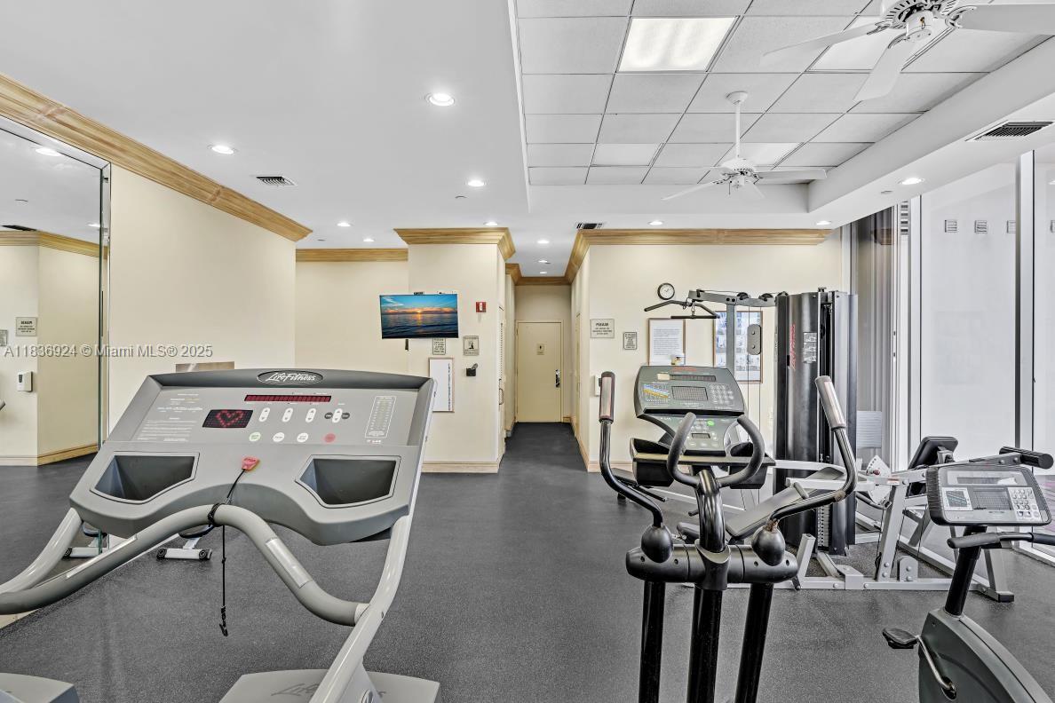 CHAMPLAIN TOWERS EAST CON - Residential