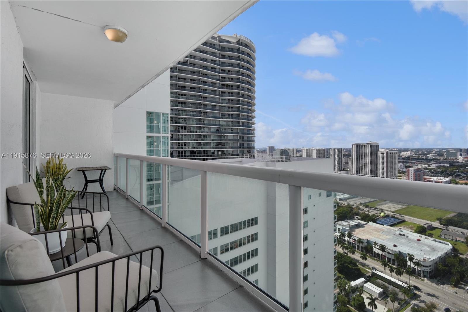 1800 CLUB CONDO - Residential