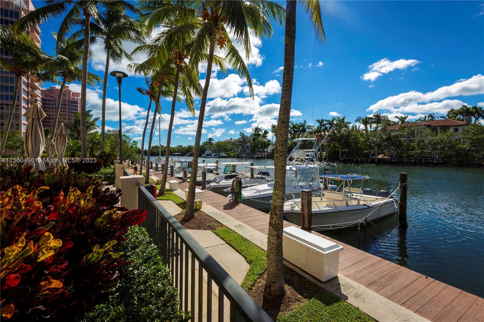 GABLES WATERWAY TOWERS CO - Residential Lease