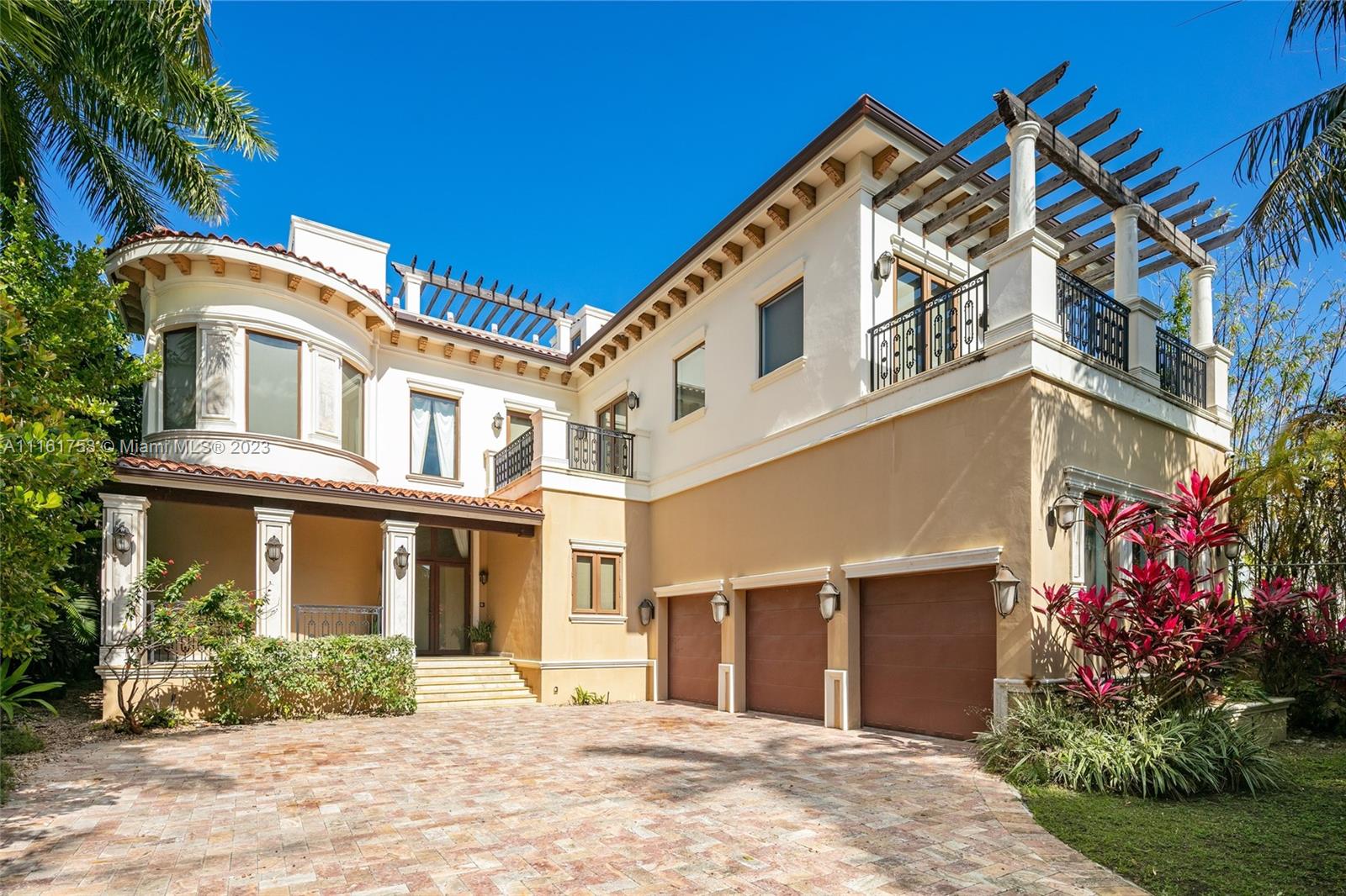 HIBISCUS ISLAND - Residential