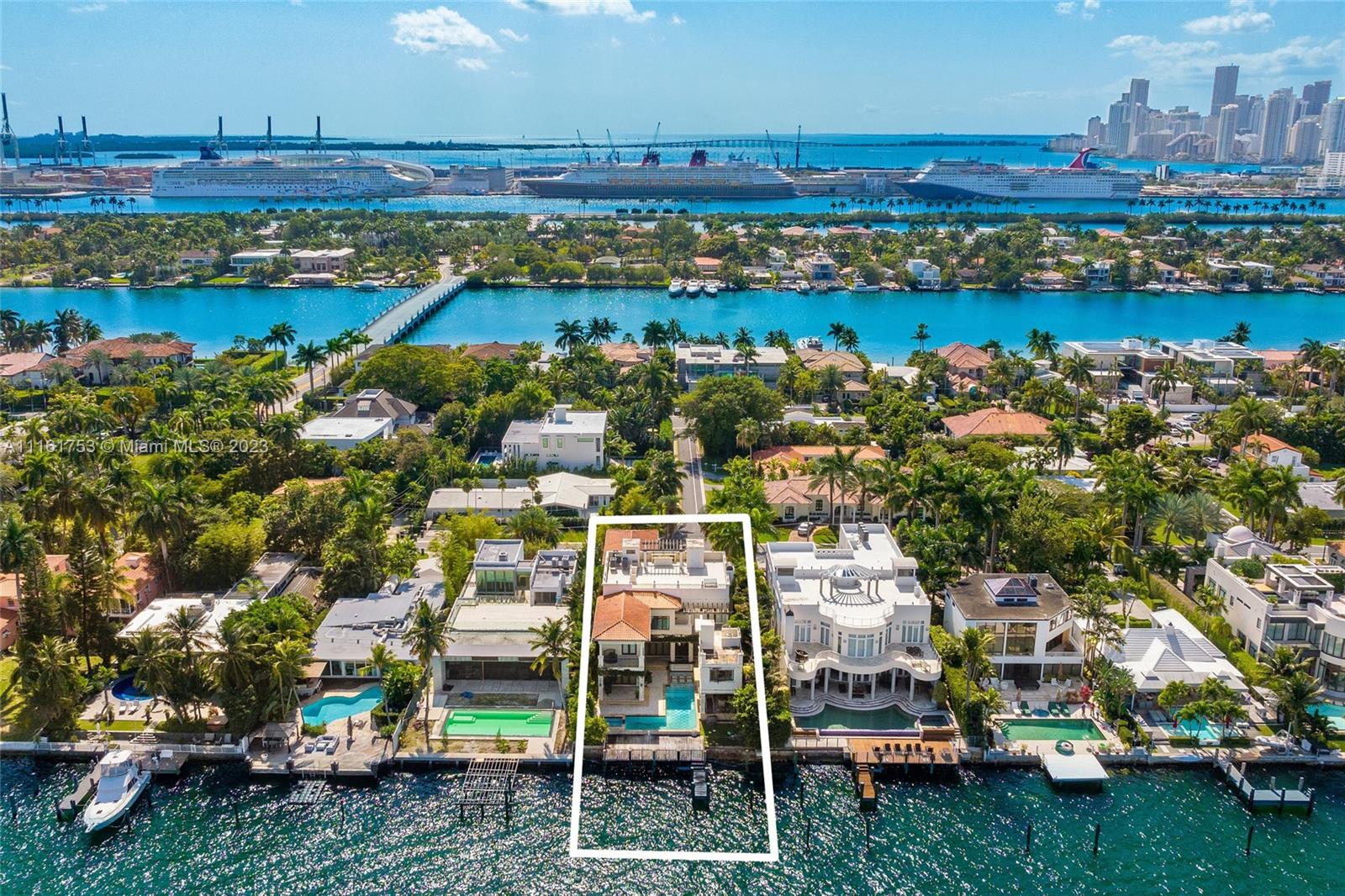 HIBISCUS ISLAND - Residential