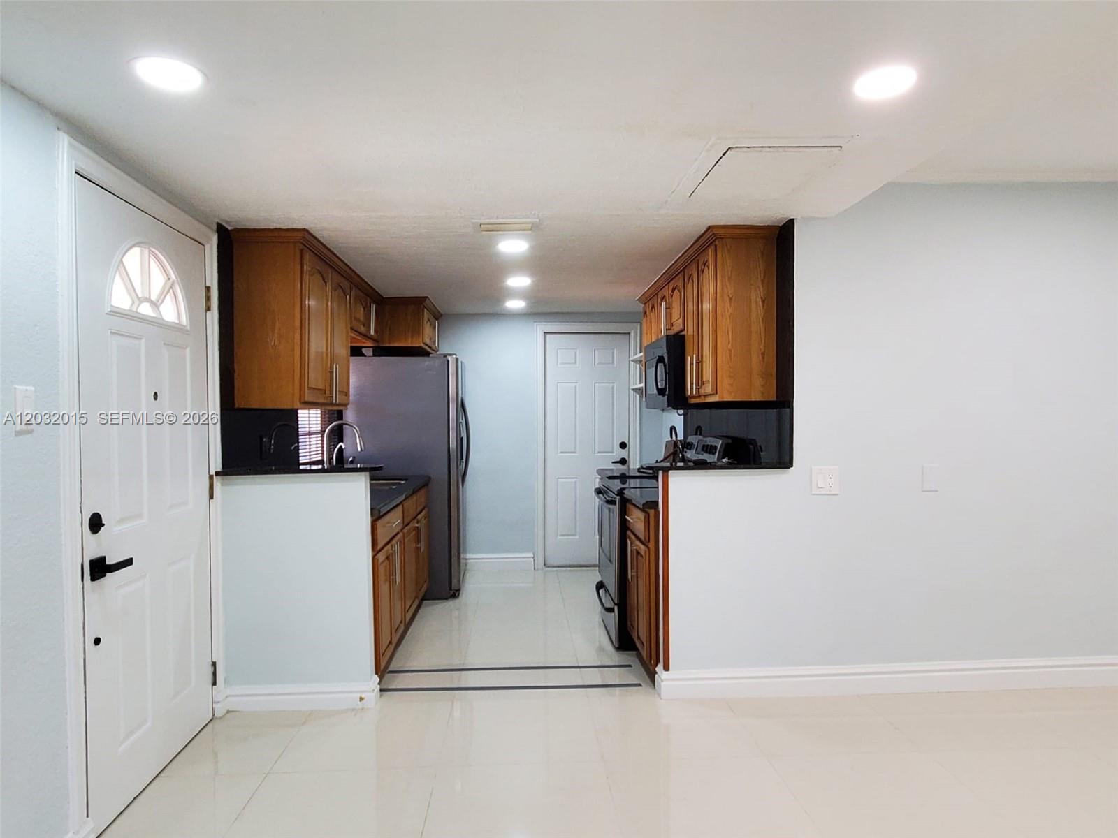 YEATMAN SUB - Residential Lease