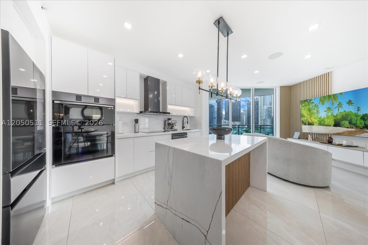 WIND CONDO - Residential