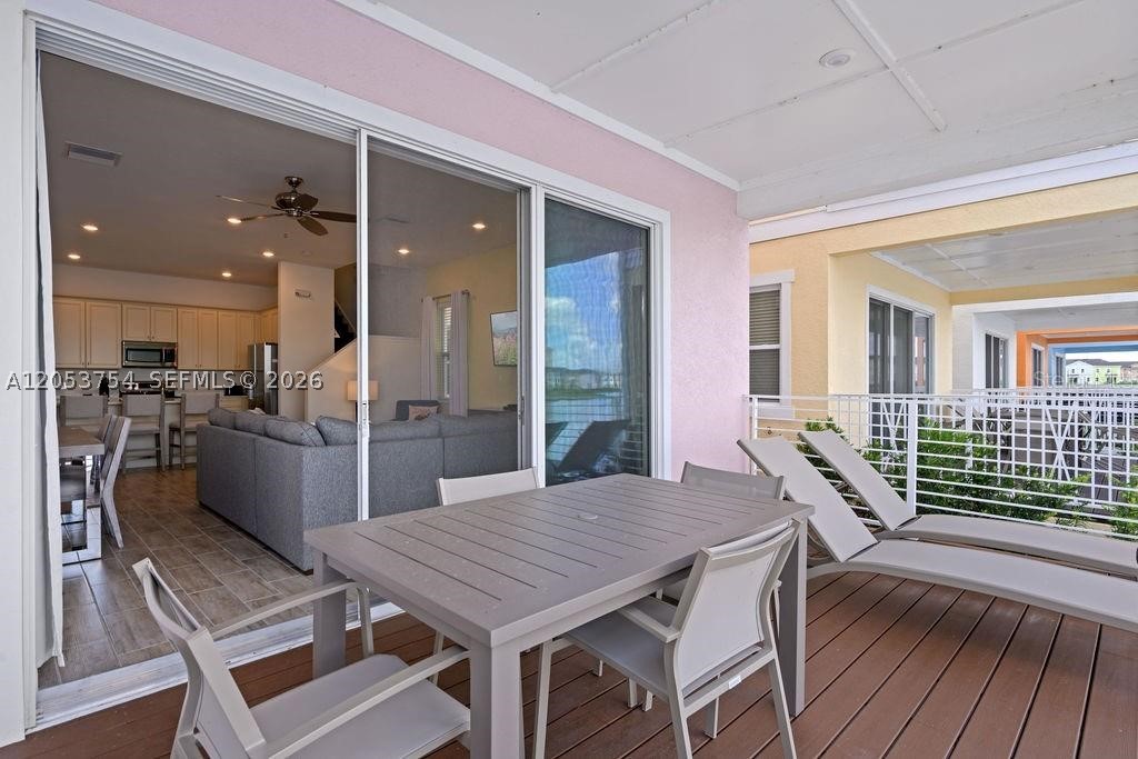 ROLLING OAKS - Residential