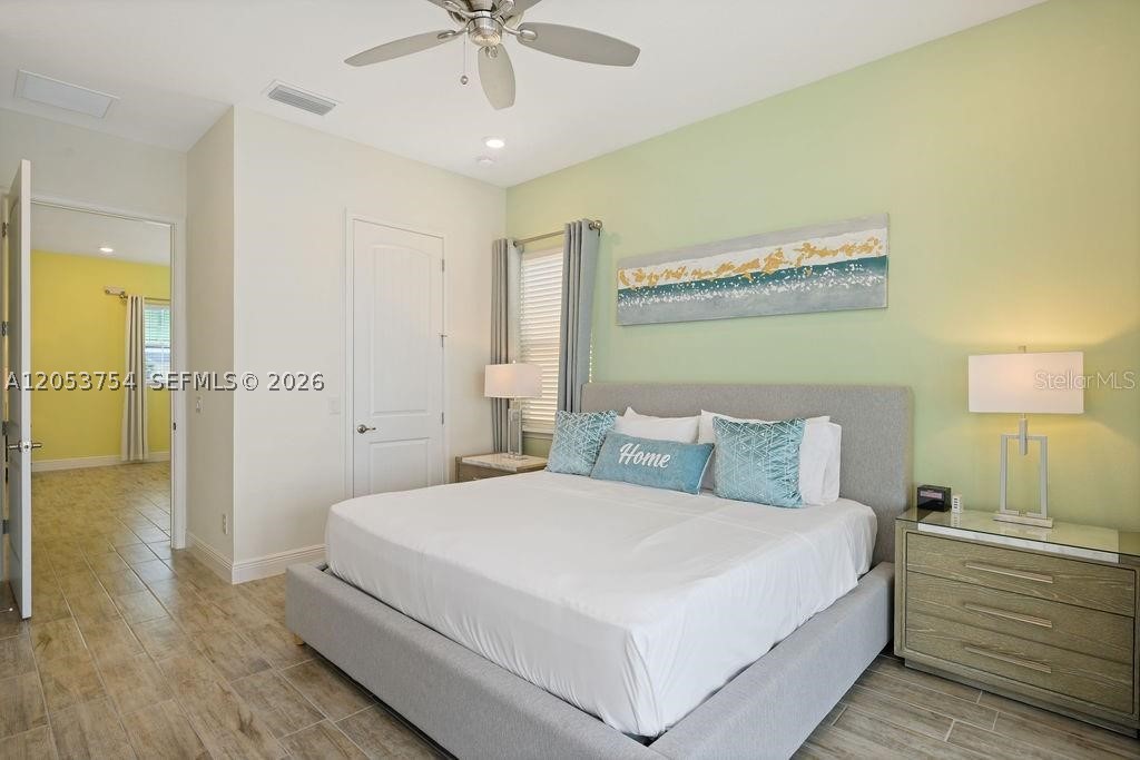 ROLLING OAKS - Residential