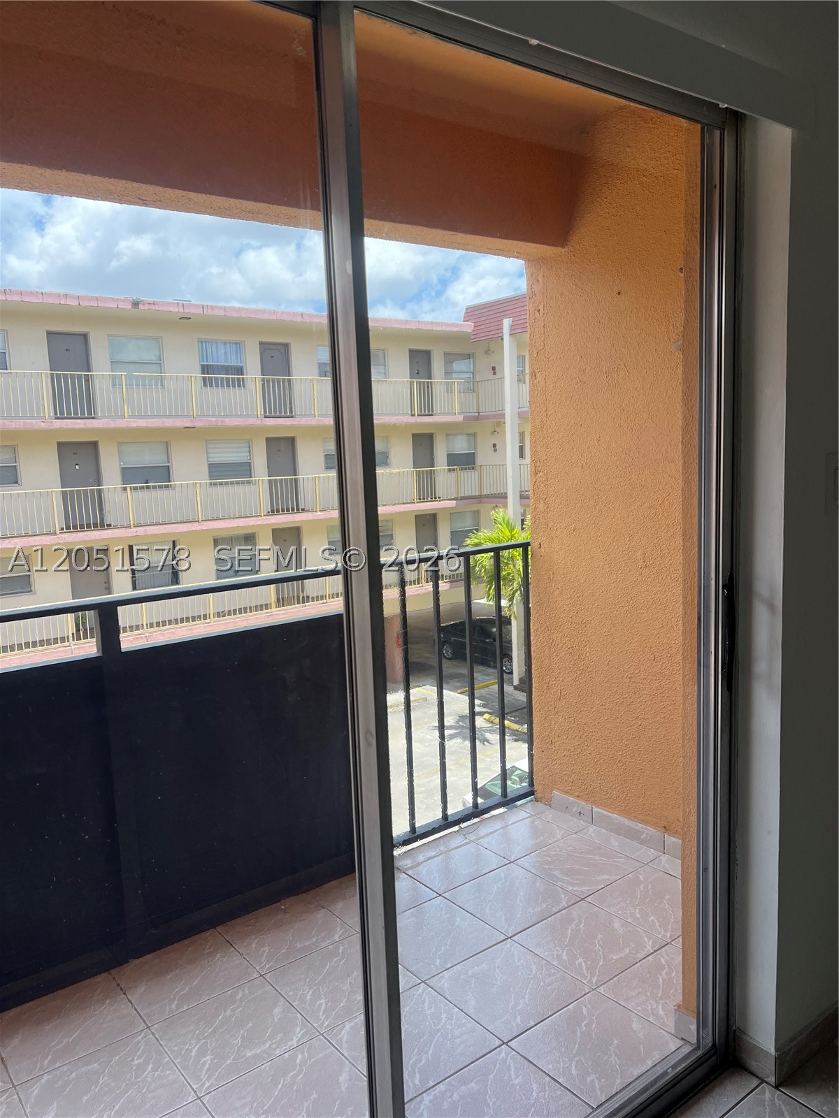 LAGO CONDO - Residential Lease