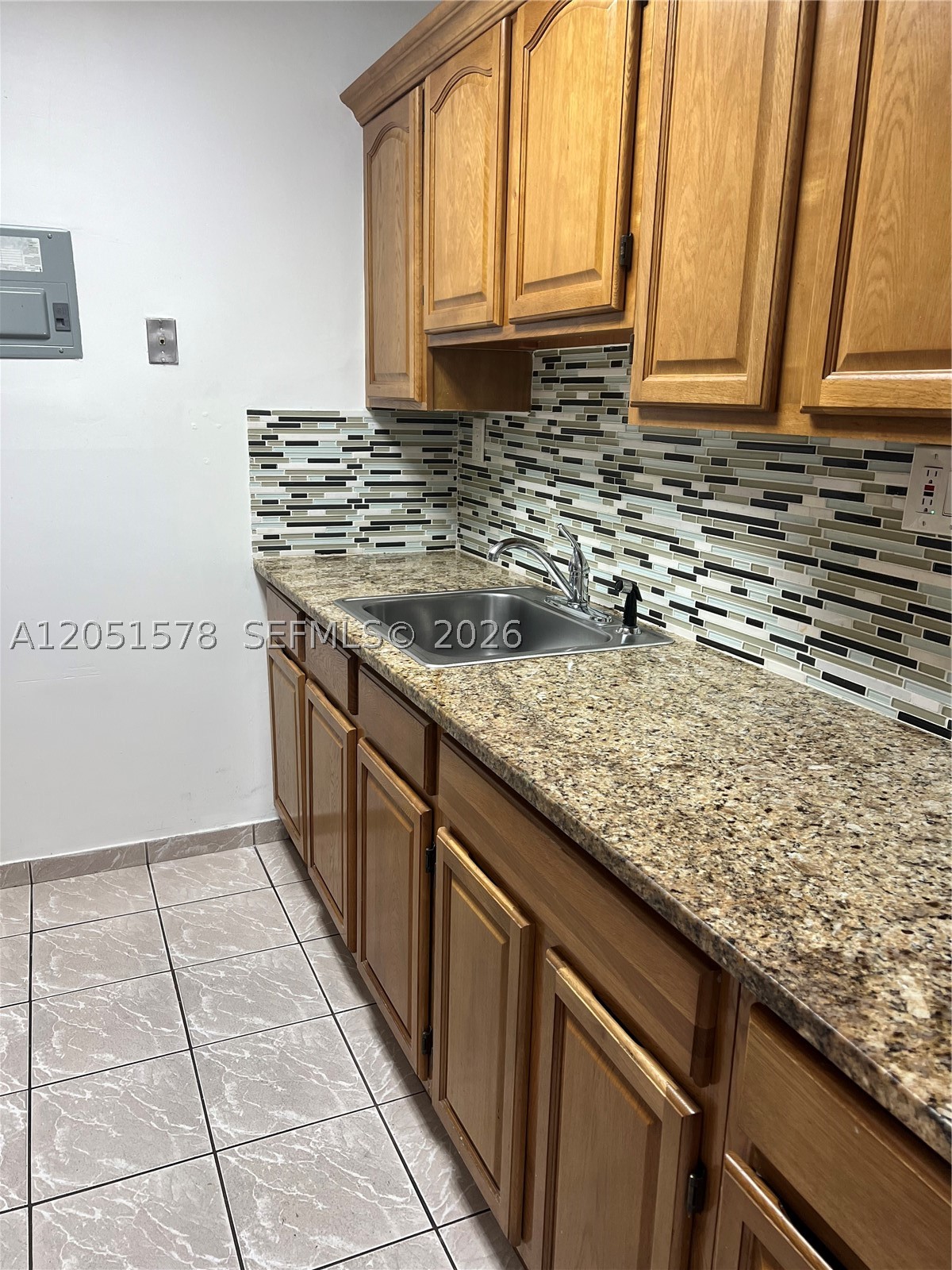 LAGO CONDO - Residential Lease