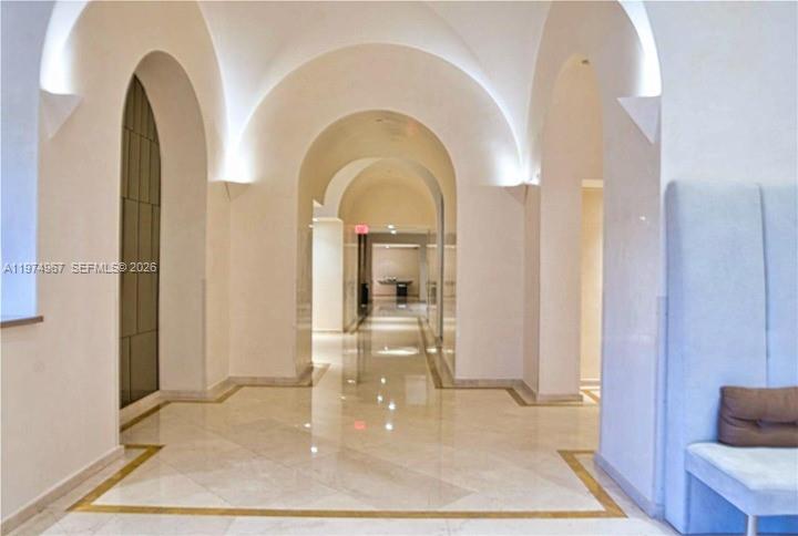 TURNBERRY TOWERS CONDO - Residential