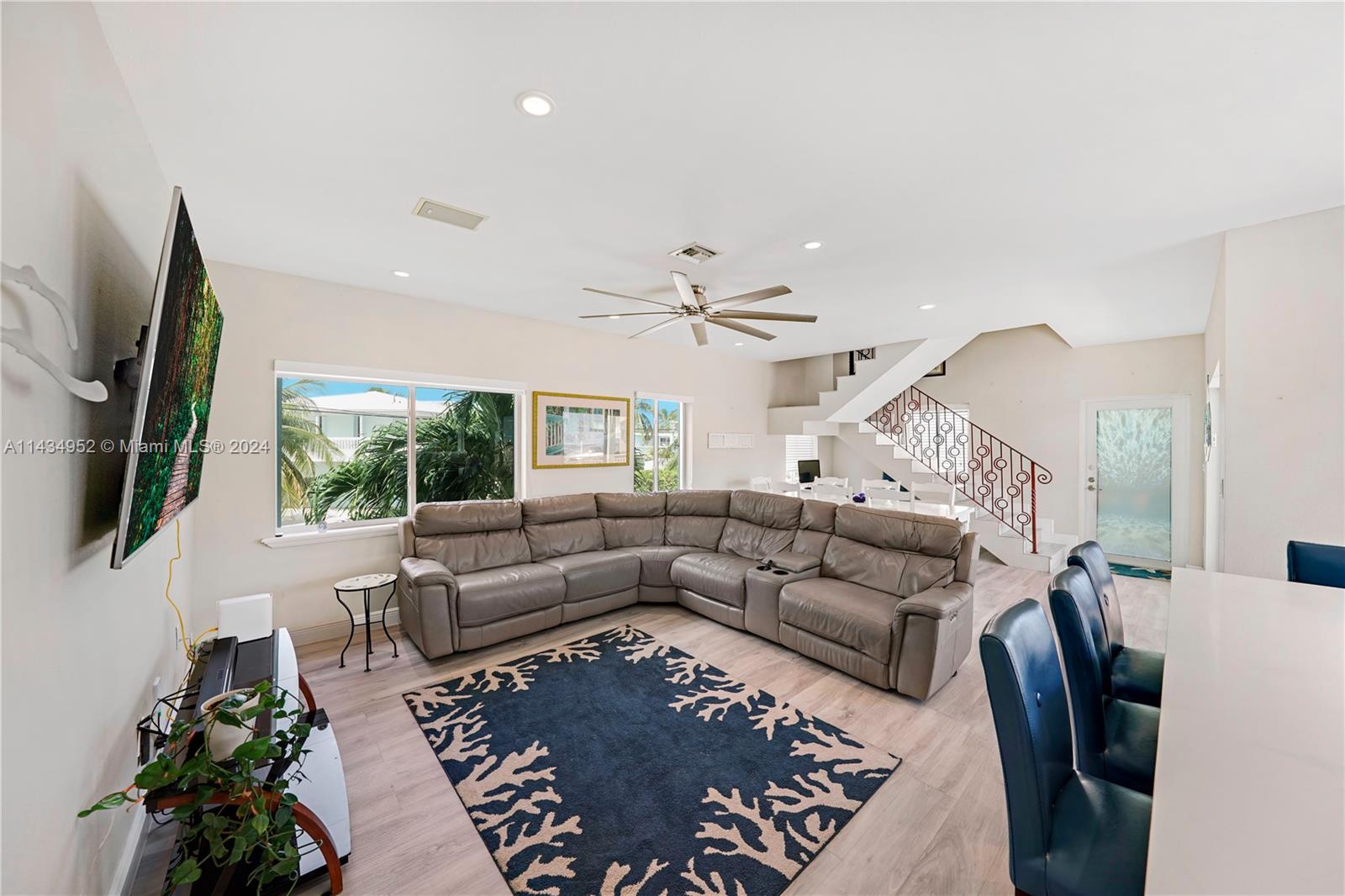 RAES CUDA CANAL SUBD - Residential