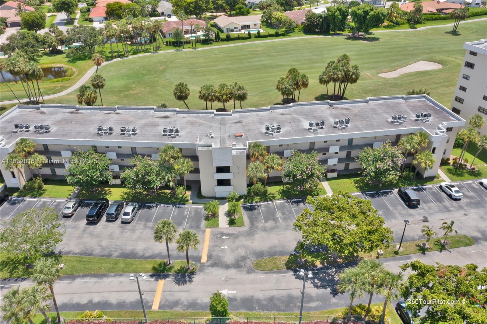 DEER CREEK COUNTRY CLUB - Residential
