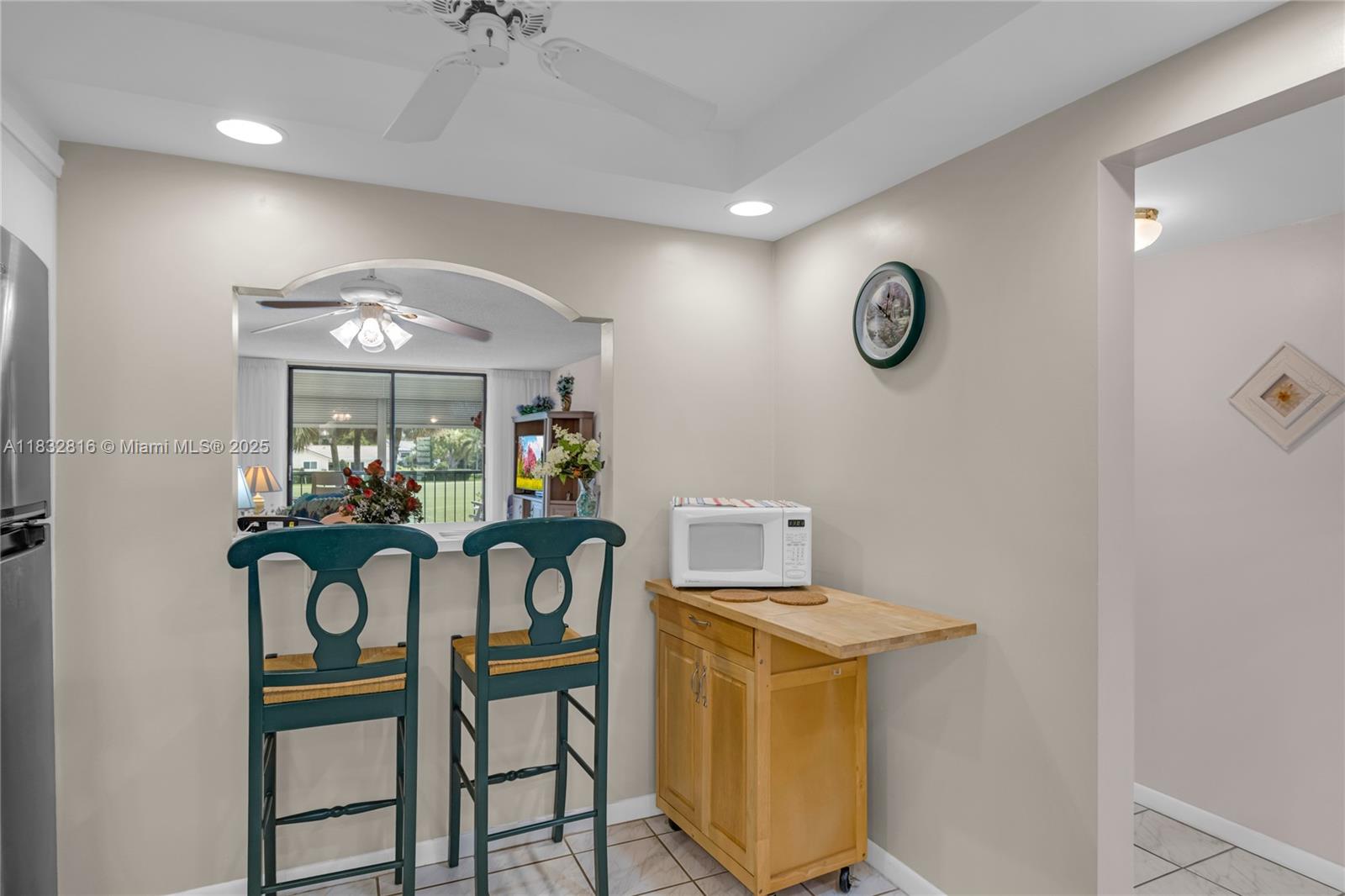 DEER CREEK COUNTRY CLUB - Residential