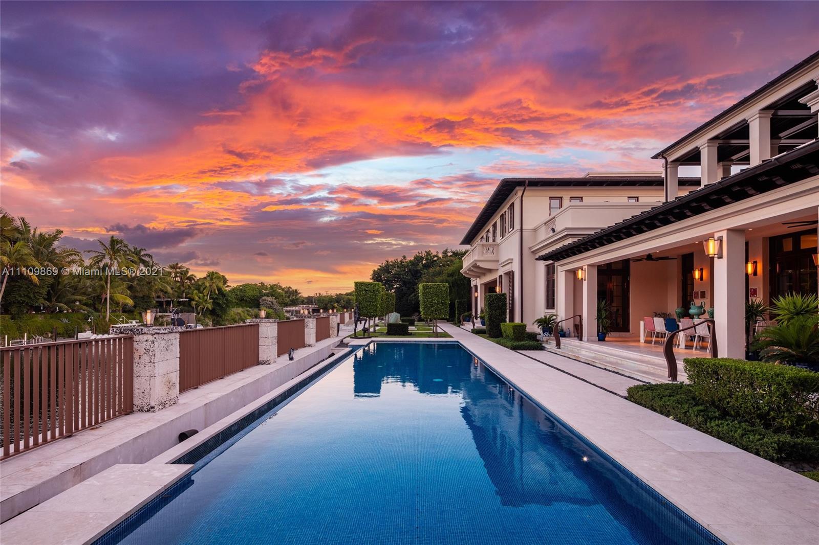 CORAL GABLES RIVIERA SEC - Residential