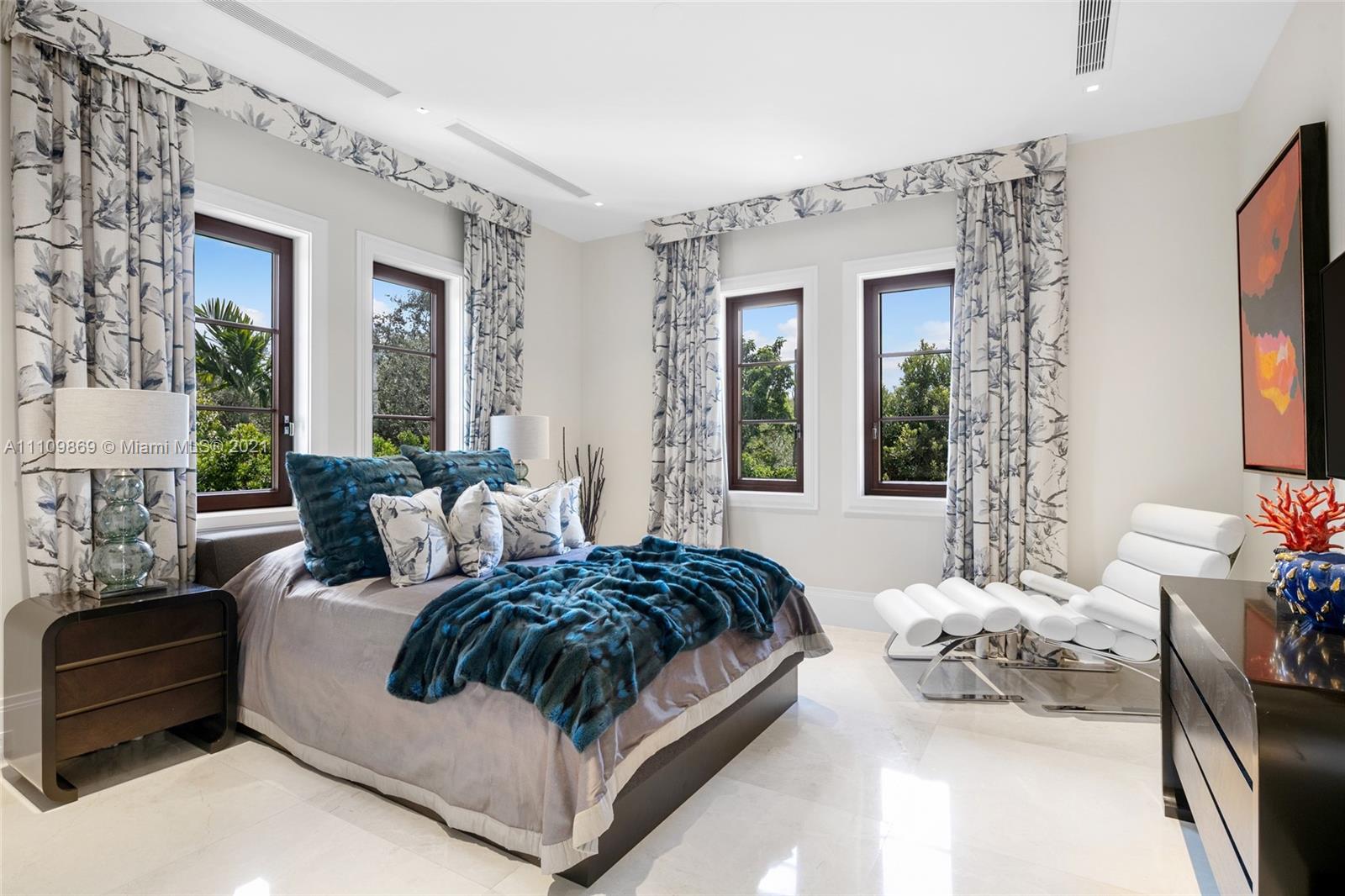 CORAL GABLES RIVIERA SEC - Residential