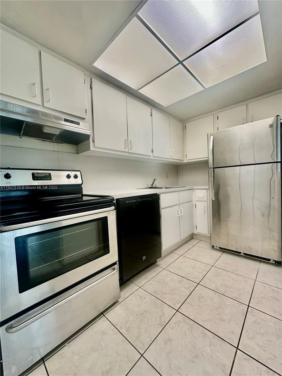 LAKE PLACID CONDO - Residential Lease