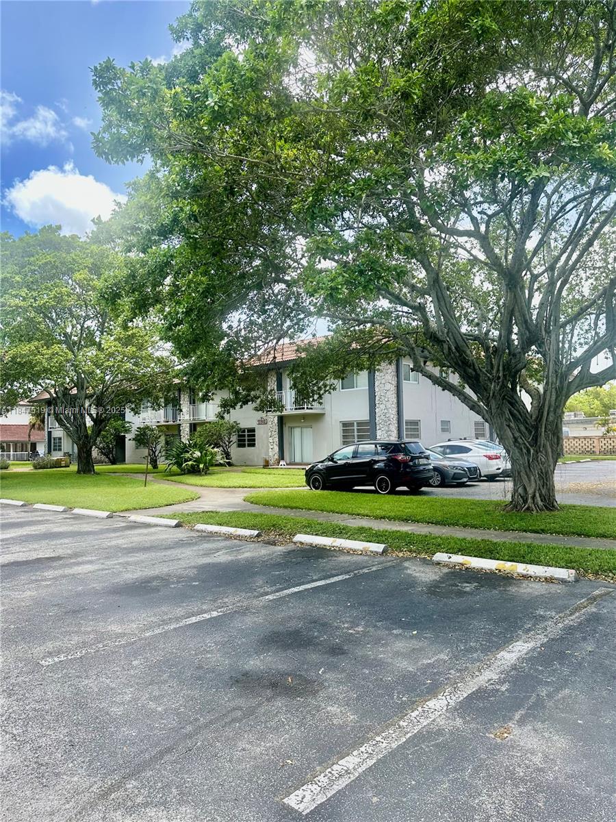 LAKE PLACID CONDO - Residential Lease