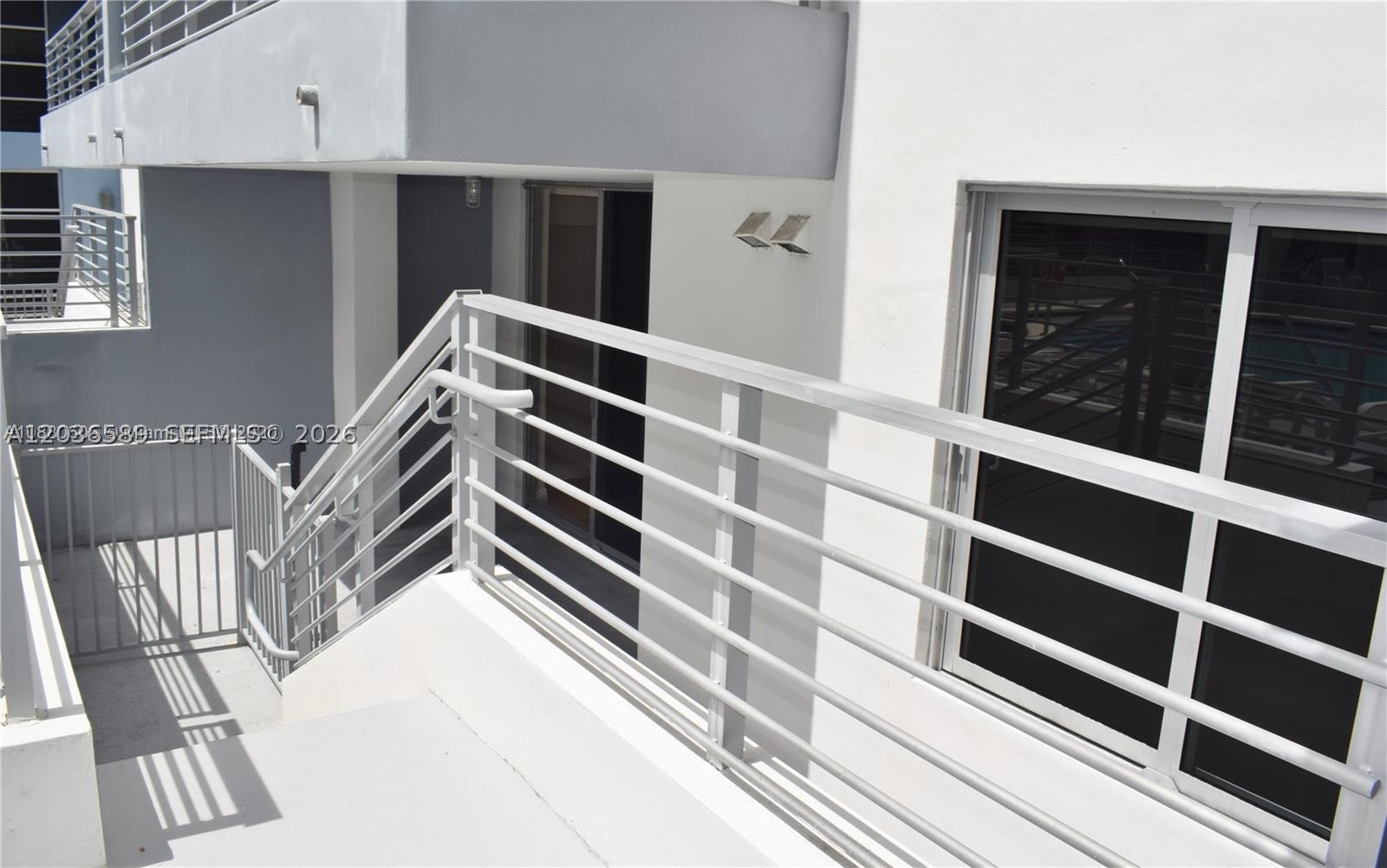 LOFTS AT MAYFAIR CONDO - Residential Lease